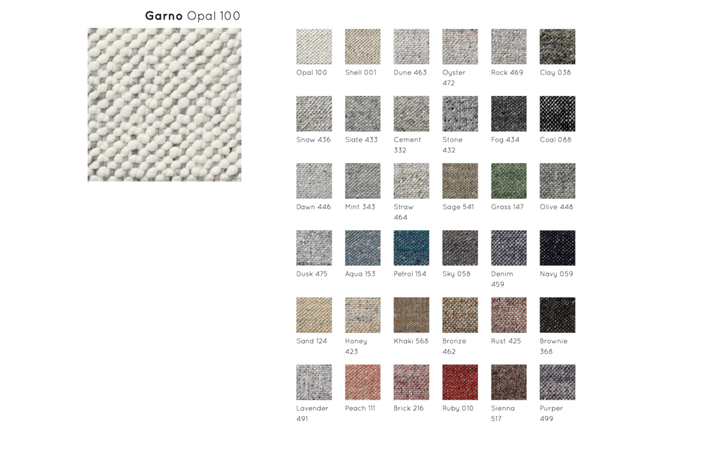 Kleurkaart van Perletta Garno met 40 verschillende geweven stofstalen, waaronder de kleur Opal 100.