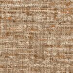 Close-up van de gestructureerde, geweven textuur van Arte Aspero 40544 in natuurlijke beige- en bruintinten.