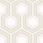 Lichtbeige behangpatroon 95-6037 met herhalende zeshoekige geometrische vormen.