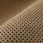 Gevlochten rattanstructuur van de Arte All Naturals 85541A wandbekleding in een natuurlijk kleurpatroon.