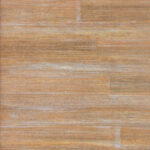 Alt-tekst: Natuurlijke wandbekleding Arte All Naturals Camago 14004 met een geweven houtachtige textuur in warme bruintinten.