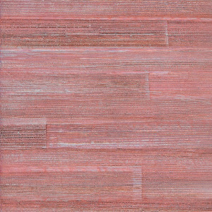 Roze en rood getint behang met een horizontaal lijnenspel uit de Arte All Naturals Camago collectie.