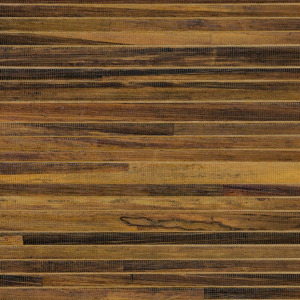 Behangpatroon Arte Casalian 14022 met horizontale strepen in warme houttinten en fijne textuur.