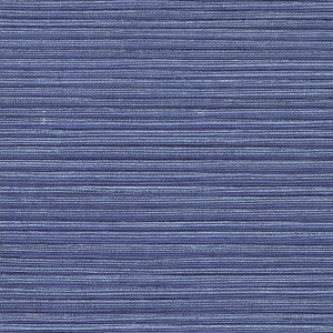 Blauw Arte Drift behang met een fijn horizontaal lijnpatroon in textielstructuur.
