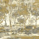Abstract patroon van het Arte Essentials Brushed Suede Sherwood 59640 behang met een landschap van bomen in goud- en grijstinten.