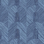 Blauw textielpatroon van de Arte Essentials Tangram Dome 24061 met geometrische bogen en diagonale lijnen.