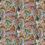 Herhalend patroon uit de Arte Essentials Tangram Myriad 2410o collectie met abstracte, kleurrijke bloem- en bladvormen in groen, oranje, paars en beige.