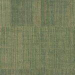 Groen wandbekleding met een textielachtige structuur en een subtiel ruitpatroon uit de Arte Icarus Telaio-collectie.