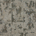 Behang met abstract bosmotief in aardetinten en blauwe accenten uit de Arte International Éclat Les Forêts collectie.