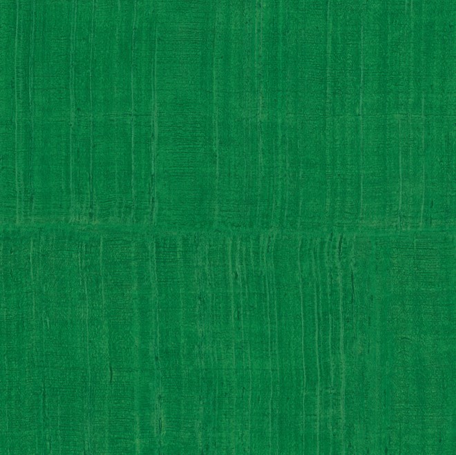 Emeraldgroen Arte Katan Silk behang met een subtiele, linnenachtige textuur en verticale draadeffecten.
