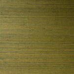 Groen-beige Arte Line 72750 behang met een fijn horizontaal geweven textuurpatroon.