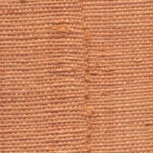 Close-up van het Arte Melaky Farini 40725 behang met een grove geweven textuur in een warme terracotta kleur.