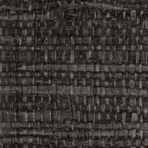 Donkerbruin geweven behang met grove textuur uit de Arte-Melaky Tana collectie.