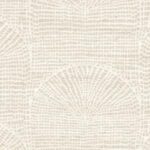 Decoratief behangpatroon Arte Pampas Cupula 73561 met een textuur van licht gebogen, ritmische lijnen in een neutrale tint.