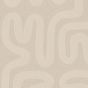 Beige behang met een abstract patroon van golvende, reliëfachtige lijnen uit de Arte Tali Sarana 60709 collectie.