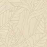 Beige behang met een subtiel reliëfpatroon van Strelitzia-bladeren uit de Arte Tali collectie.