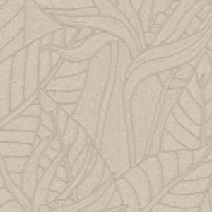 Beige behang met een subtiel reliëfpatroon van Strelitzia-bladeren.