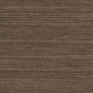 Gedetailleerde structuur van het Arte behang Avalon Marsh 31513 met een geweven, natuurlijke textuur in aardetinten.