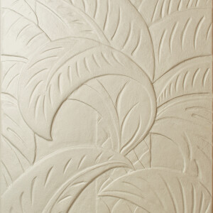 Reliëfbehang met een tropisch bladmotief in zachte beige tinten uit de Arte Babylon Medjoul collectie.