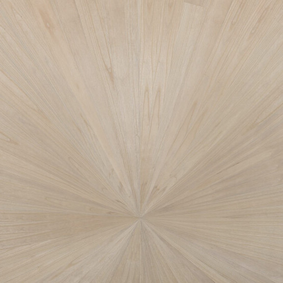 Lichtbeige Arte Boutique Sunburst 90510 behang met een zonnestraalpatroon vanuit het middelpunt.