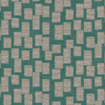 Geometrisch Arte-behangpatroon Totem Esparto Africano met beige rechthoeken op een groenblauwe achtergrond.