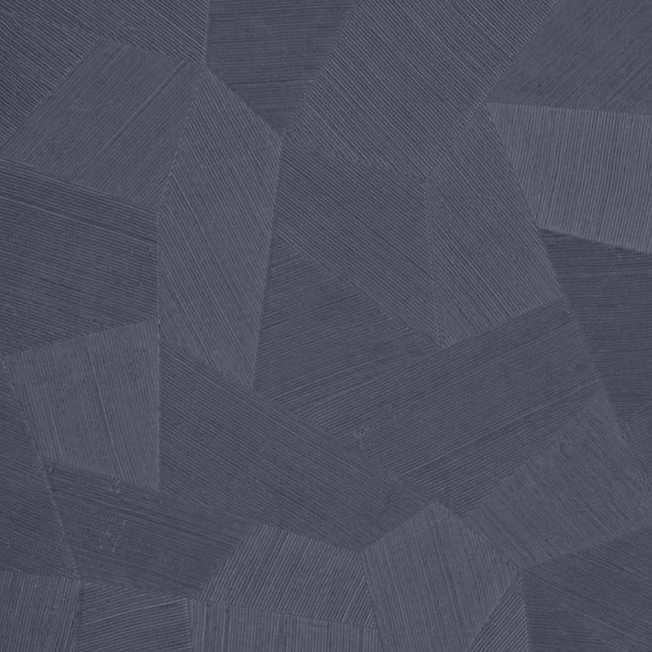 Donkerblauw Arte behang uit de Focus Facet 26541 collectie met een geometrisch patroon van fijne lijnen en vlakken.