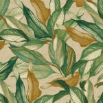 Behangpatroon met grote tropische bladeren in groen-, bruin- en crèmetinten op een beige achtergrond.