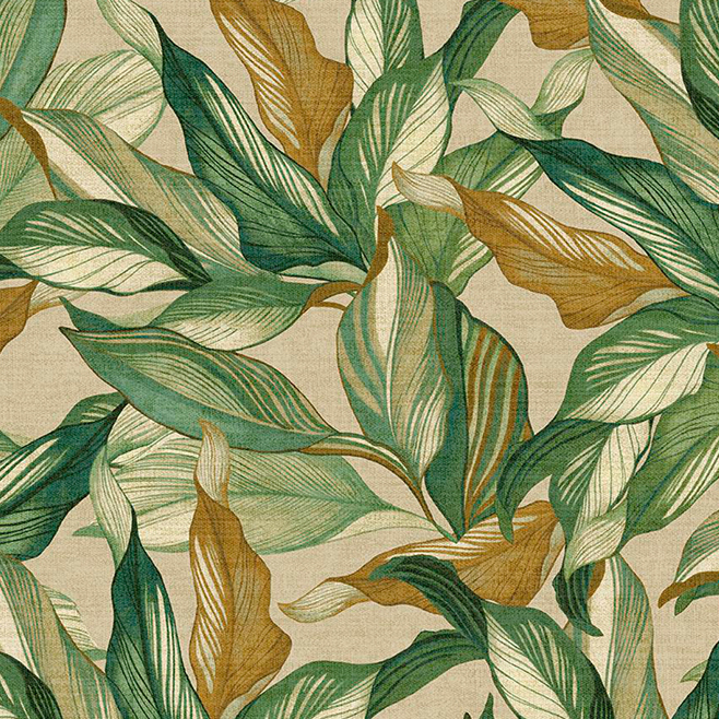 Behangpatroon met grote tropische bladeren in groen-, bruin- en crèmetinten op een beige achtergrond.