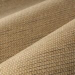 Close-up van het Arte behang Le Papier Tissé Buningh met een geweven textuur in een natuurlijke beige tint.