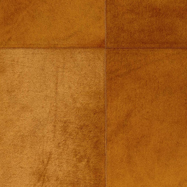 Close-up van Arte Les Cuirs Rectangle 33505 behang met een patroon van rechthoekige vlakken in warme bruintinten en suède-achtige textuur.