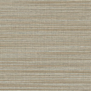 Vlakke textuur van Arte behang Marsh 31503 met een fijn geweven patroon in natuurlijke beige- en zandtinten.