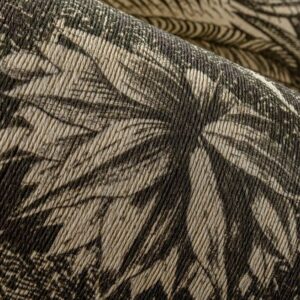 Close-up van zwart-wit behang uit de Arte Valle de Viñales collectie met een tropisch bladerpatroon en textuur.