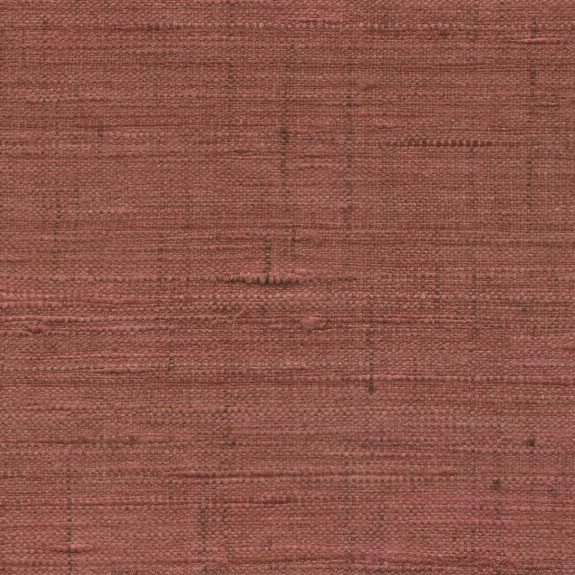 Close-up van Arte behang uit de Wild Silk collectie in Ghicha Silk 86540 met een roodbruine, geweven textuur.