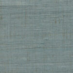 Blauwgroen Arte Wild Silk Ghicha behang met een grove, natuurlijke zijdeweefstructuur.