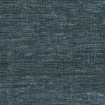 Donkerblauw Arte behang uit de Wild Silk collectie met een fijne, horizontale structuur en zijdeachtige textuur.