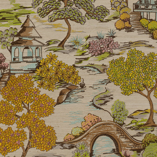 Decoratief Arte-behang uit de Gardens of Okayama-collectie met een Oosterse tuin vol kleurrijke bomen, een brug en paviljoenen.