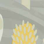 Abstract patroon van het Elitis-behang 'Balade en Toscane TP 321 01' met gele en grijze organische vormen.