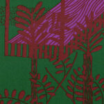 Behang met kleurrijk Elitis Siam TP 320 05-patroon met abstracte bladeren en lijnen in rood, paars en groen.