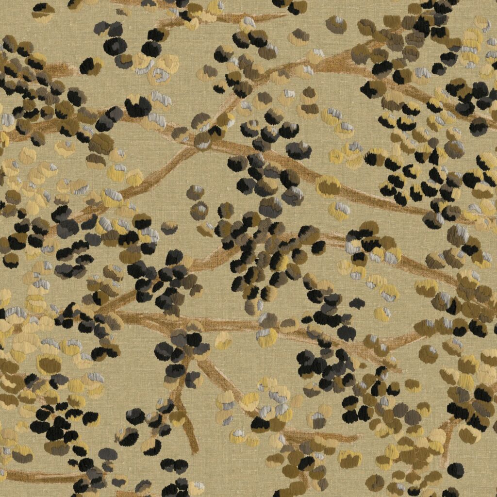 Decoratief Buningh Elitis Milos behang met abstracte takken en bladmotieven in aardetinten op een beige achtergrond.