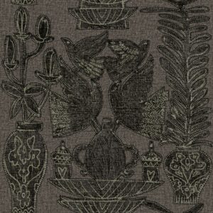Decoratief behangpatroon uit de Buningh Elitis Paros collectie met gestileerde vazen, vogels en planten in geborduurde look op een linnenachtige achtergrond.