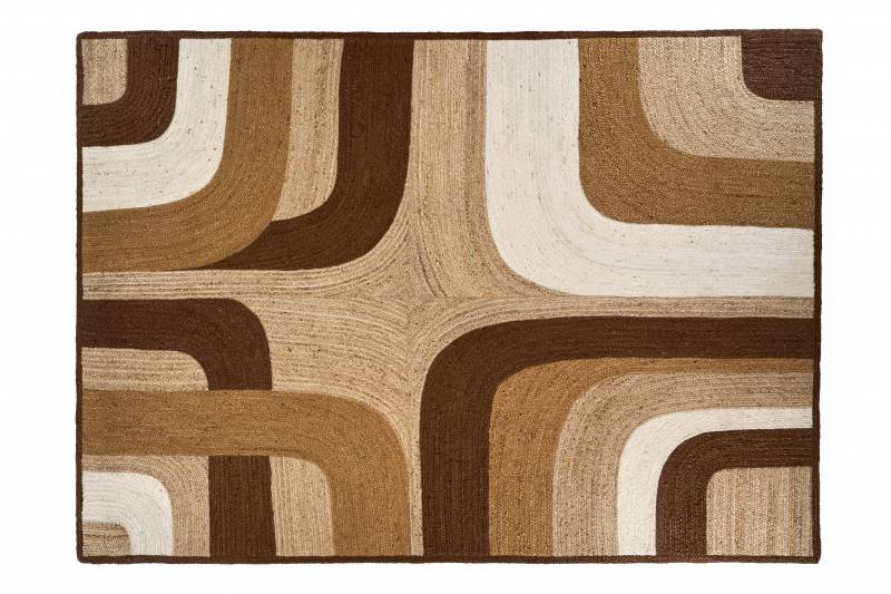 Vloerkleed Penny Lane TA 11978-04 van Elitis met een grafisch patroon in bruin-, beige- en crèmetinten.