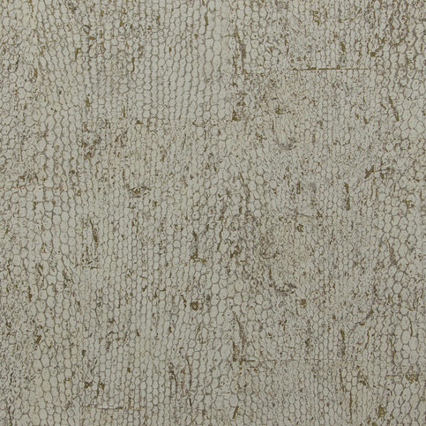 Textuur van metallic behang CA21 met een reptielachtig patroon in beige en goudtinten.