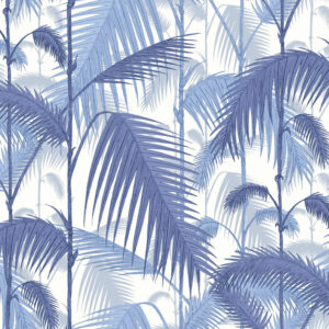 Blauw en lila palmbladpatroon uit de Cole and Son Palm Jungle-stofcollectie.