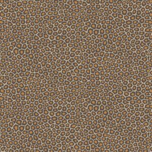 Behangpatroon Cole and Son Ardmore Senzo Spot 109/6027 met een dierlijk stippenmotief in bruin, oranje en beige.
