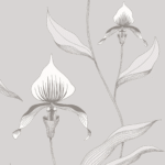 Lichtgrijs behang met een lijntekening van orchideeën en bladeren in een subtiel contrasterende tint.