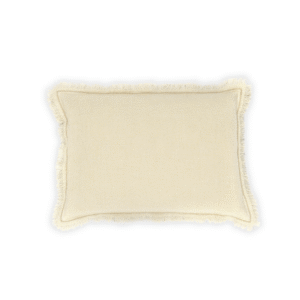 Rechthoekig Elitis Balsac sierkussen in de kleur Neige met een fijne franjerand.