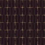 Donkerbruin Elitis Feuilles d’or RM 1041 80 Marqueteries behang met een geometrisch patroon van vierkante panelen en goudkleurige lijnen.