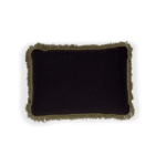 Rechthoekig Elitis Honore kussen CO-250-86-03 in donkerpaars met olijfgroene franjerand.