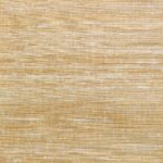 Beige wandbekleding met een zijdeachtige textuur uit de Elitis Kosa Silk Metal VP 935 93 collectie.