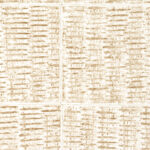 Beige structuurbehang met een natuurlijk ogend, horizontaal lijnpatroon uit de Elitis Natural Mood VP 915 01 collectie.